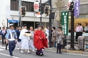 四番町・六番町町会と交代
