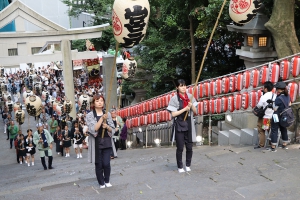 糀町惣町 高張提灯①
