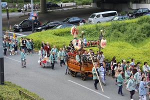 九段三丁目町会 牛若大山車