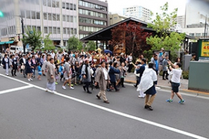 町内渡御　子ども神輿③