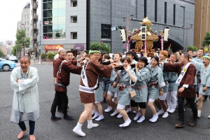 町内渡御　神輿④