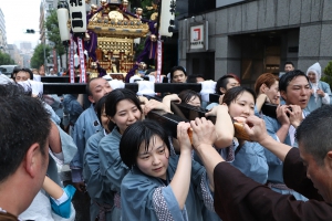 町内渡御　神輿⑥