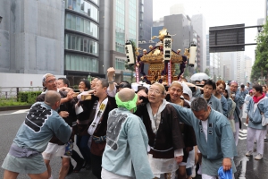 町内渡御　神輿⑪