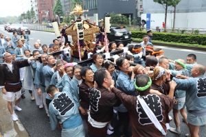 町内渡御　神輿⑭