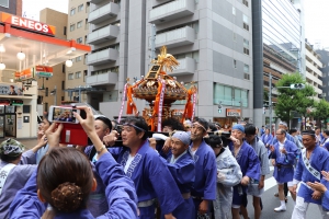 町内渡御　神輿②